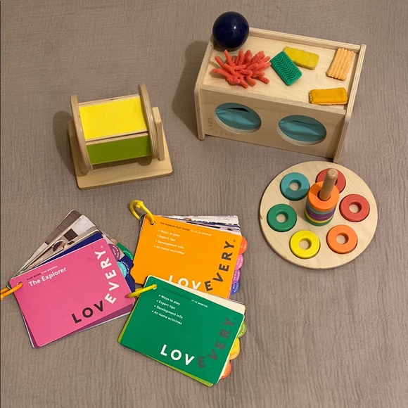 Wooden Montessori Toy Set - Multicolor